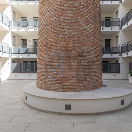 Iflat Opificio New Light Apartment Rom Exteriör bild