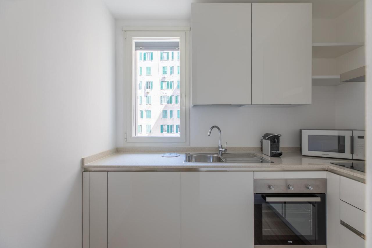 Iflat Opificio New Light Apartment Rom Exteriör bild